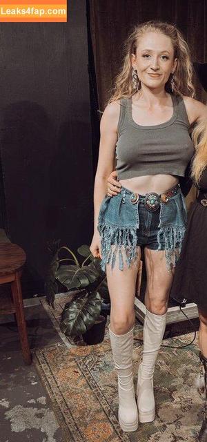 Janet Devlin photo #0240