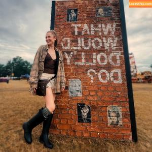 Janet Devlin photo #0245
