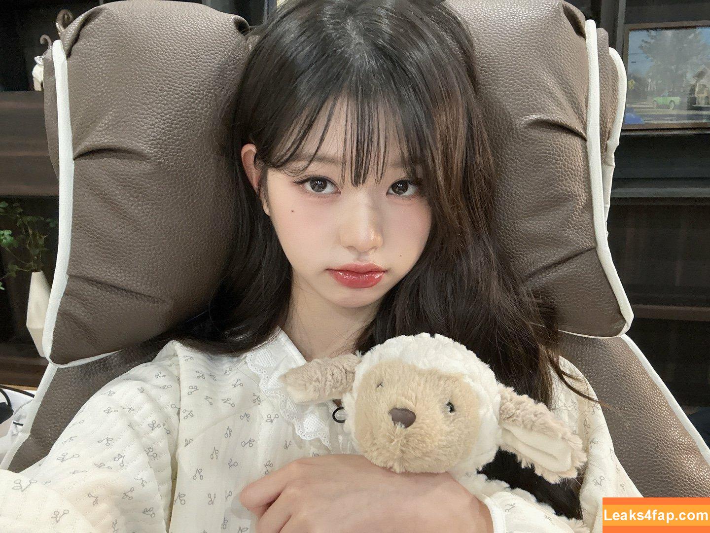 Jang Won-young / for_everyoung10 / 장원영 WONYOUNG слитое фото фото #0049