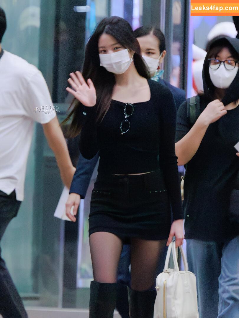 Jang Won-young / for_everyoung10 / 장원영 WONYOUNG leaked photo photo #0145