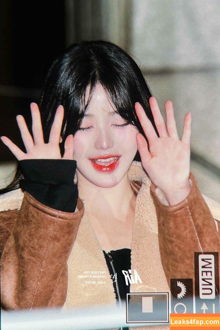 Jang Won-young / for_everyoung10 / 장원영 WONYOUNG слитое фото фото #0300