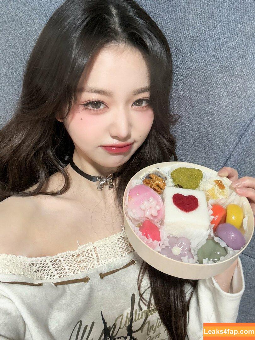 Jang Won-young / for_everyoung10 / 장원영 WONYOUNG слитое фото фото #0449