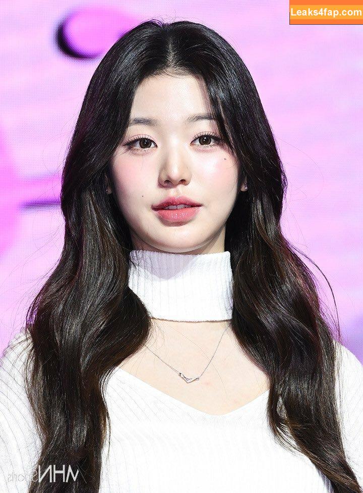 Jang Won-young / for_everyoung10 / 장원영 WONYOUNG слитое фото фото #0466