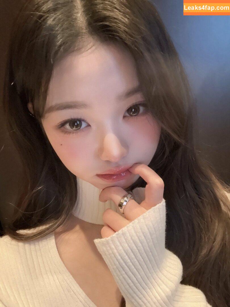 Jang Won-young / for_everyoung10 / 장원영 WONYOUNG leaked photo photo #0483