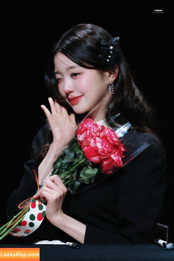 Jang Won-young / for_everyoung10 / 장원영 WONYOUNG leaked photo photo #0579