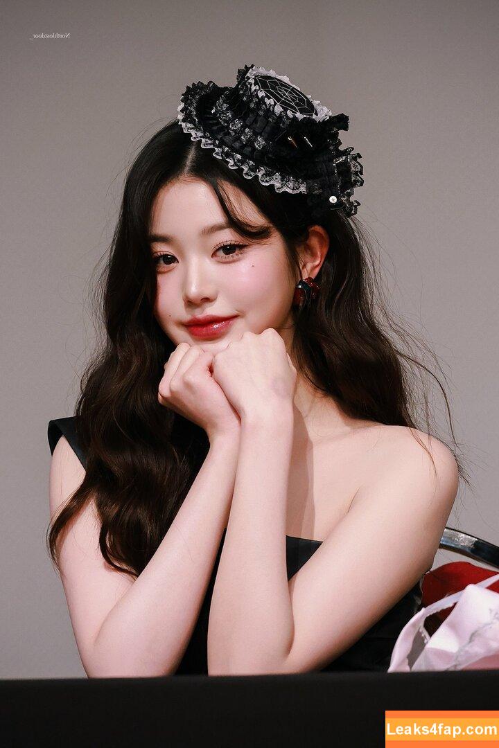 Jang Won-young / for_everyoung10 / 장원영 WONYOUNG leaked photo photo #0592