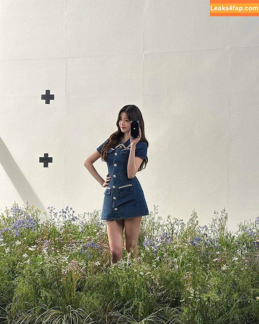 Jang Won-young / for_everyoung10 / 장원영 WONYOUNG leaked photo photo #0648