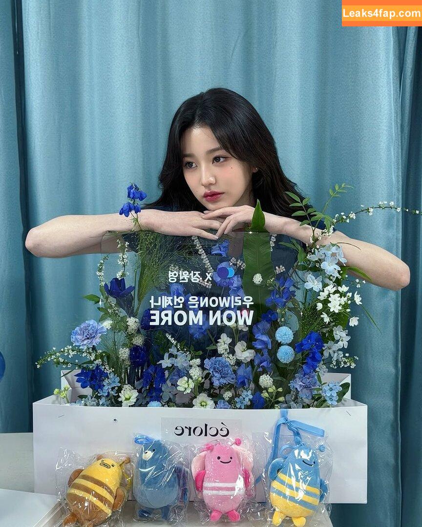 Jang Won-young / for_everyoung10 / 장원영 WONYOUNG leaked photo photo #0652