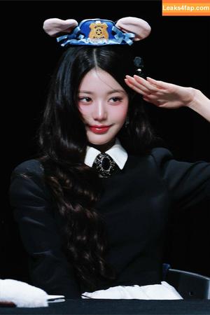 Jang Won-young photo #0577