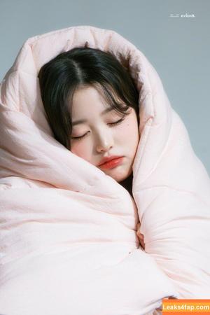 Jang Won-young photo #0605