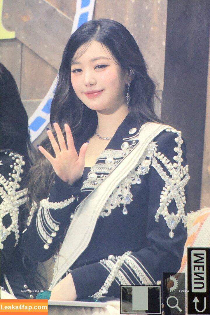 Jang Won-young / for_everyoung10 / 장원영 WONYOUNG leaked photo photo #1037