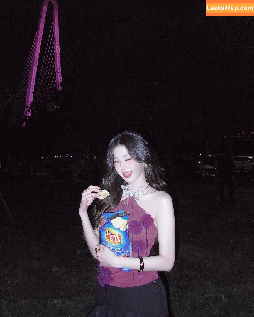 Jang Won-young / for_everyoung10 / 장원영 WONYOUNG leaked photo photo #1092