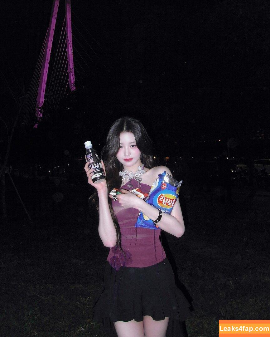 Jang Won-young / for_everyoung10 / 장원영 WONYOUNG leaked photo photo #1093