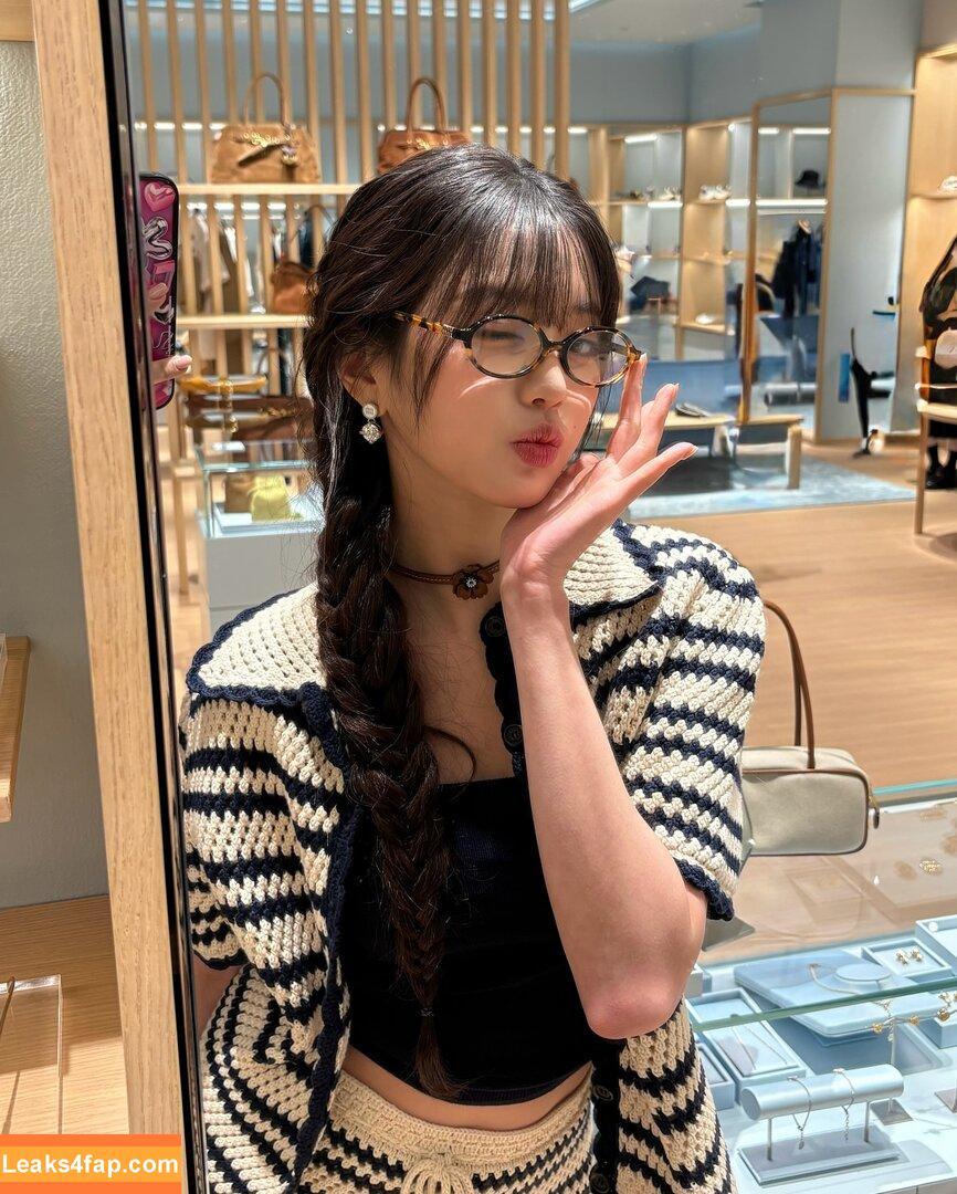 Jang Won-young / for_everyoung10 / 장원영 WONYOUNG leaked photo photo #1182