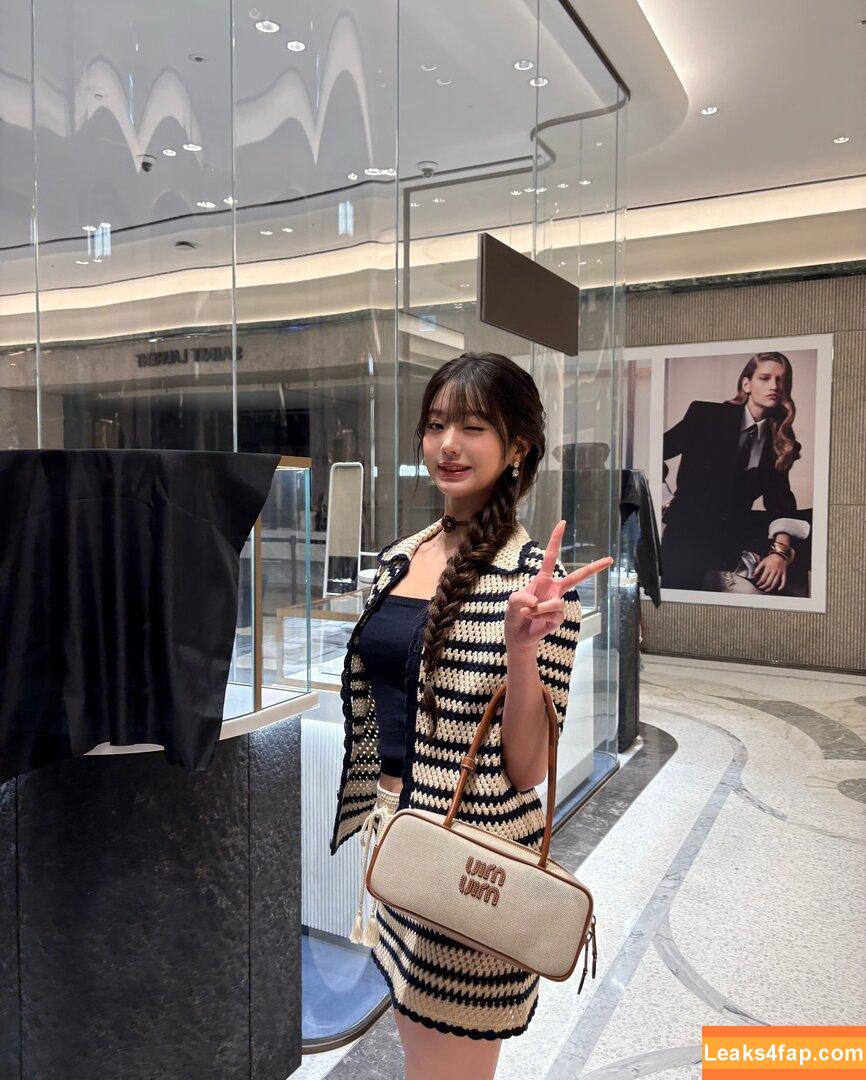 Jang Won-young / for_everyoung10 / 장원영 WONYOUNG leaked photo photo #1183
