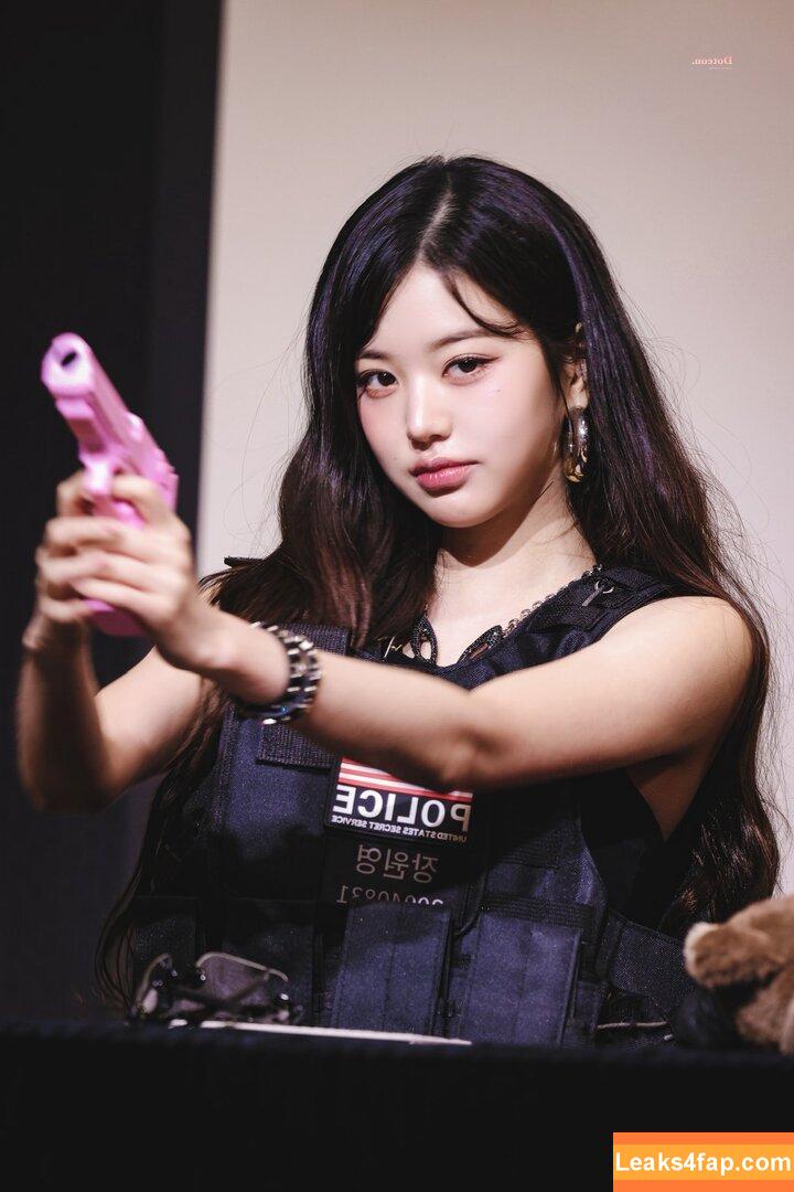 Jang Won-young / for_everyoung10 / 장원영 WONYOUNG leaked photo photo #1415