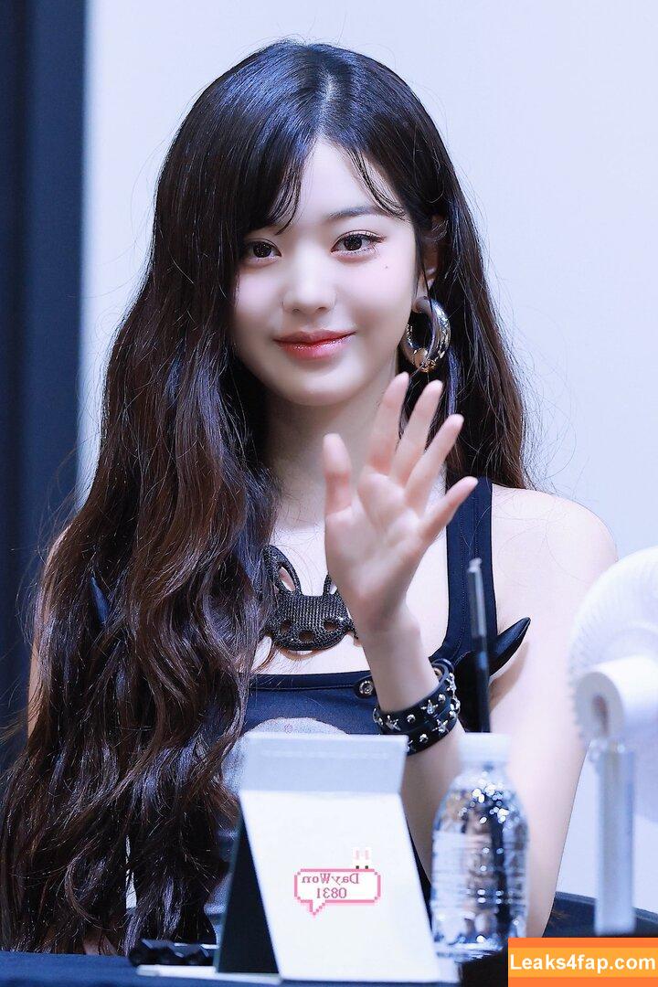 Jang Won-young / for_everyoung10 / 장원영 WONYOUNG leaked photo photo #1427