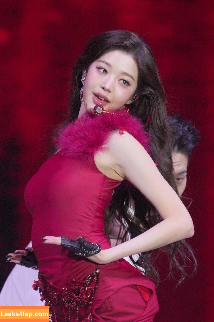 Jang Won-young / for_everyoung10 / 장원영 WONYOUNG слитое фото фото #1553