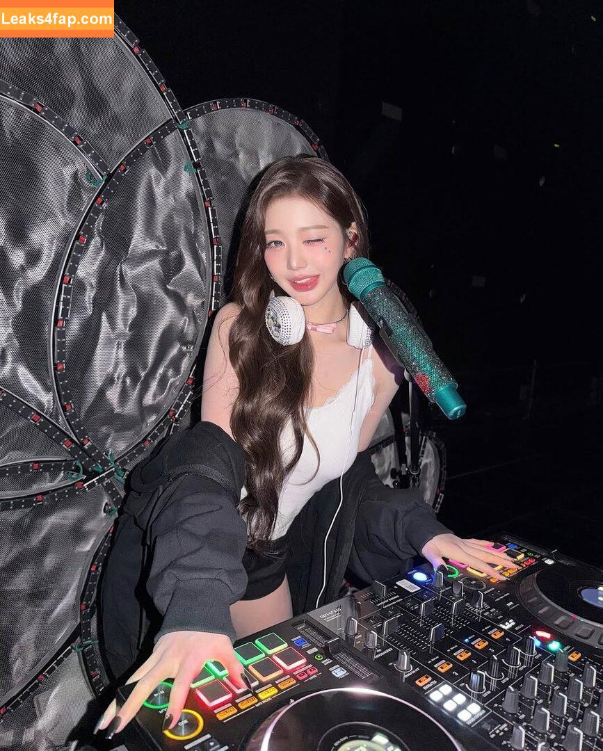 Jang Won-young / for_everyoung10 / 장원영 WONYOUNG leaked photo photo #1608