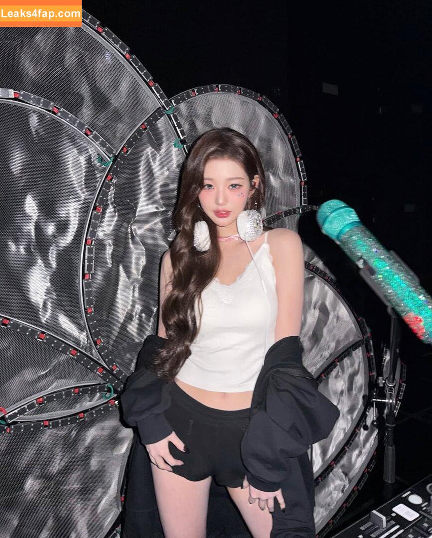 Jang Won-young / for_everyoung10 / 장원영 WONYOUNG leaked photo photo #1610