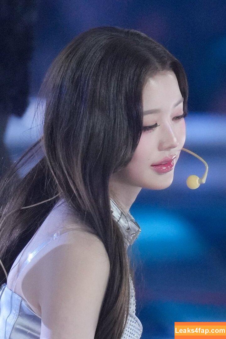 Jang Won-young / for_everyoung10 / 장원영 WONYOUNG слитое фото фото #1631