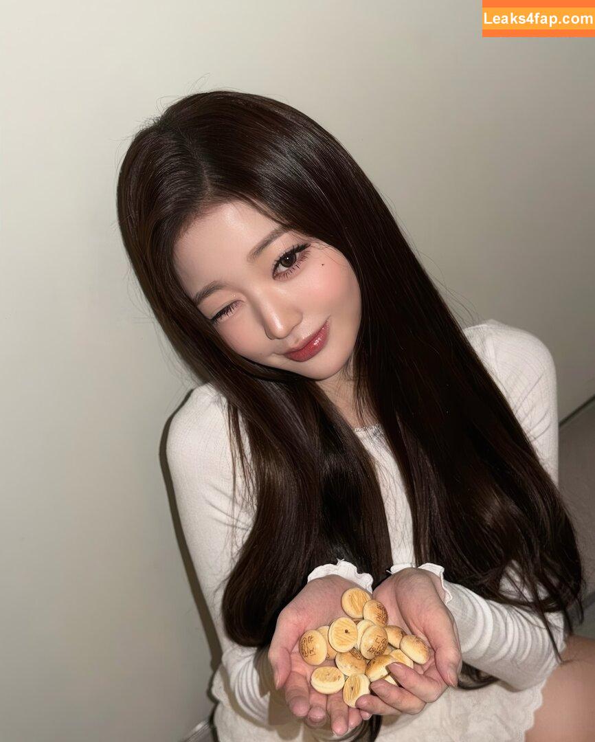 Jang Won-young / for_everyoung10 / 장원영 WONYOUNG слитое фото фото #1649