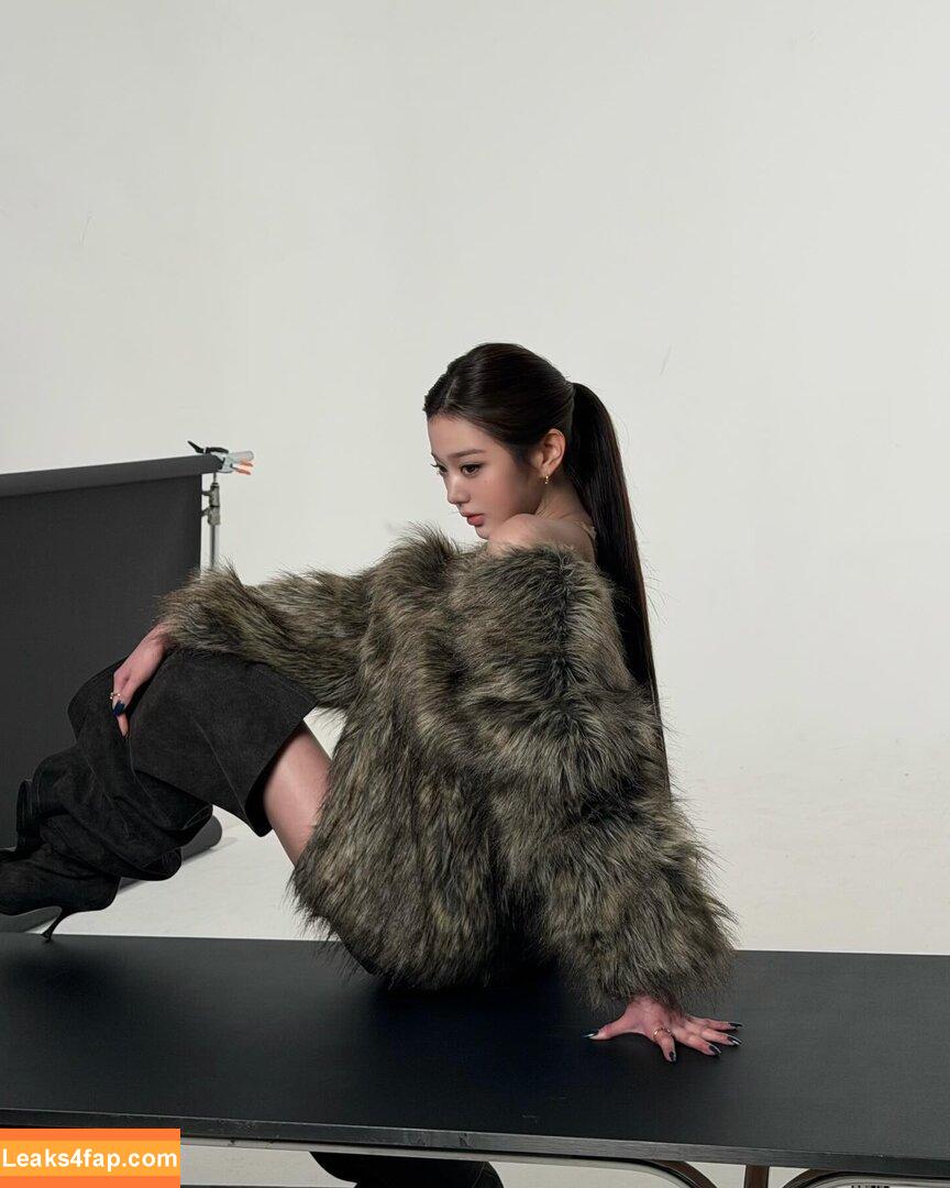 Jang Won-young / for_everyoung10 / 장원영 WONYOUNG leaked photo photo #1888