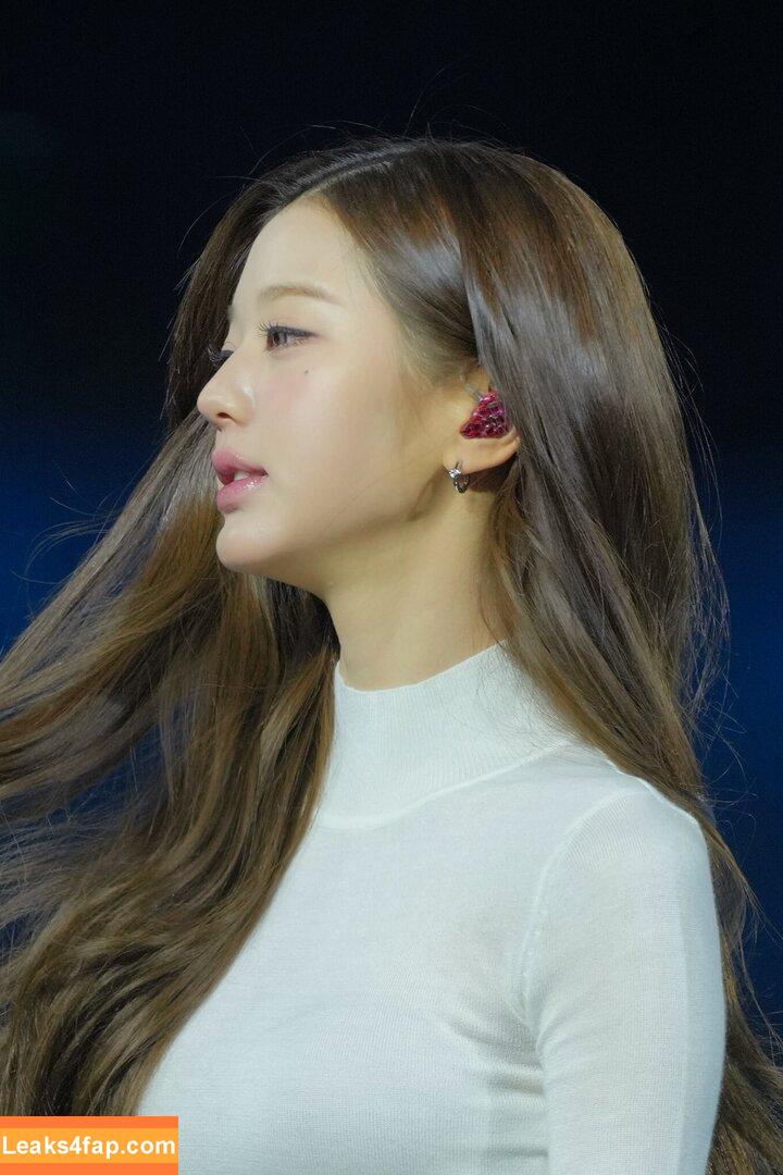 Jang Won-young / for_everyoung10 / 장원영 WONYOUNG leaked photo photo #1907