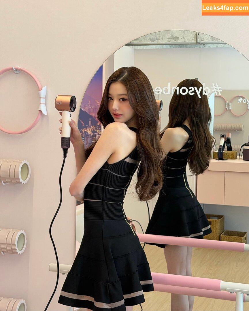 Jang Won-young / for_everyoung10 / 장원영 WONYOUNG leaked photo photo #1942