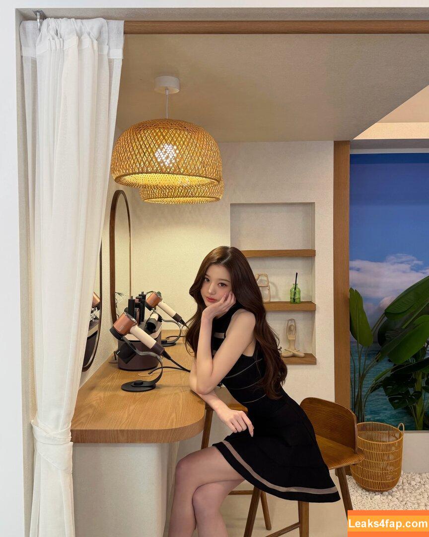 Jang Won-young / for_everyoung10 / 장원영 WONYOUNG слитое фото фото #1970
