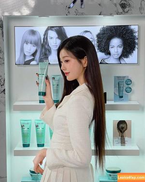 Jang Won-young photo #1021
