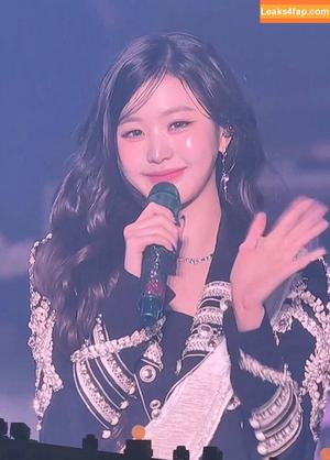 Jang Won-young photo #1045