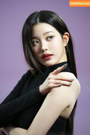 Jang Won-young photo #1108