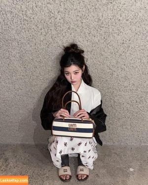 Jang Won-young photo #1220