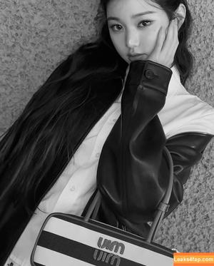 Jang Won-young photo #1221