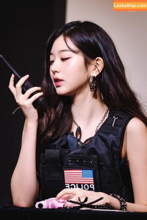 Jang Won-young photo #1420