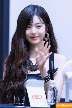 Jang Won-young photo #1427