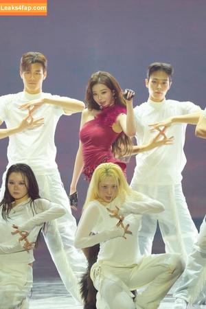 Jang Won-young photo #1575