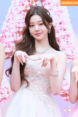 Jang Won-young photo #1743