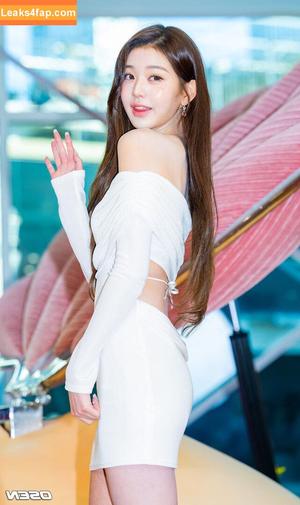 Jang Won-young photo #1758