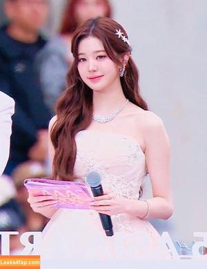 Jang Won-young photo #1782