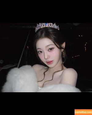 Jang Won-young photo #1815