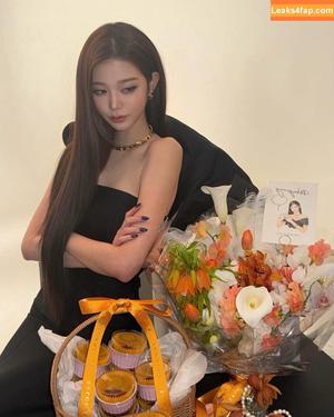 Jang Won-young photo #1896