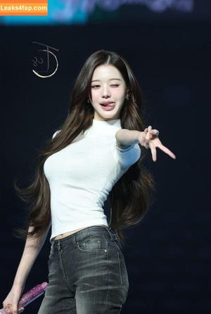 Jang Won-young photo #1924