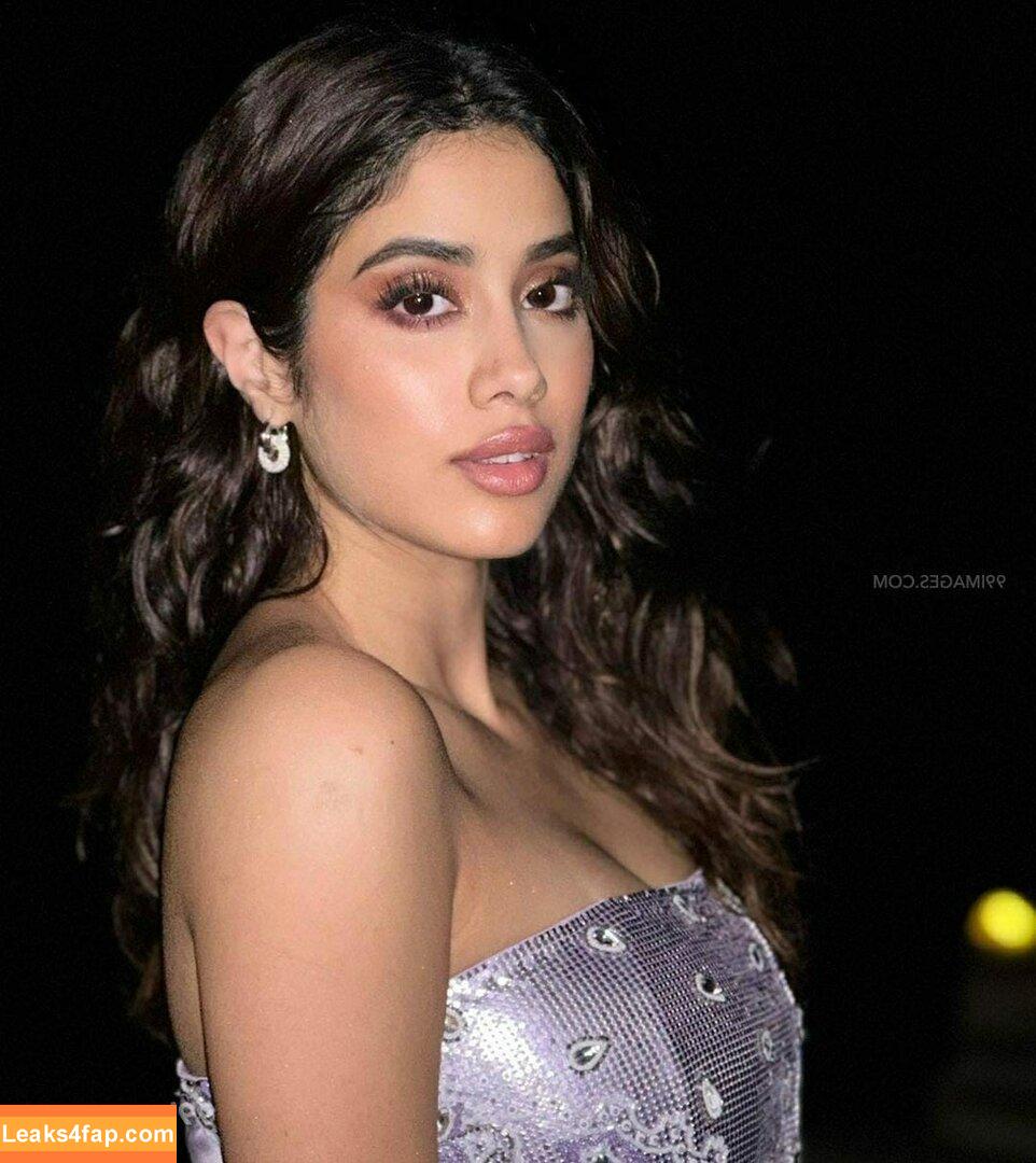 Janhvi Kapoor / janhvikapoor / janhvikapoorr leaked photo photo #0033