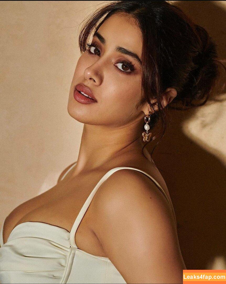 Janhvi Kapoor / janhvikapoor / janhvikapoorr leaked photo photo #0050