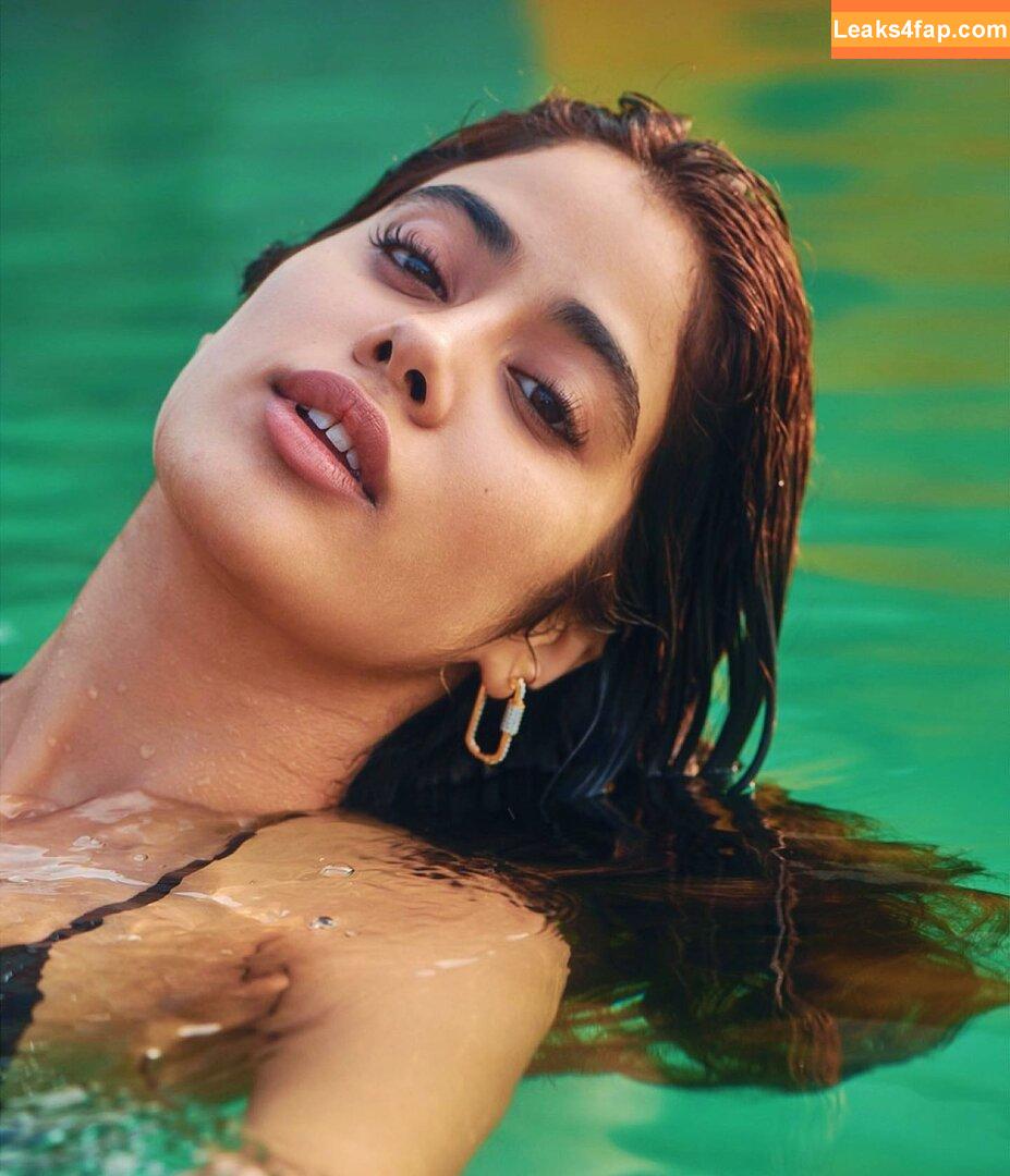 Janhvi Kapoor / janhvikapoor / janhvikapoorr leaked photo photo #0061