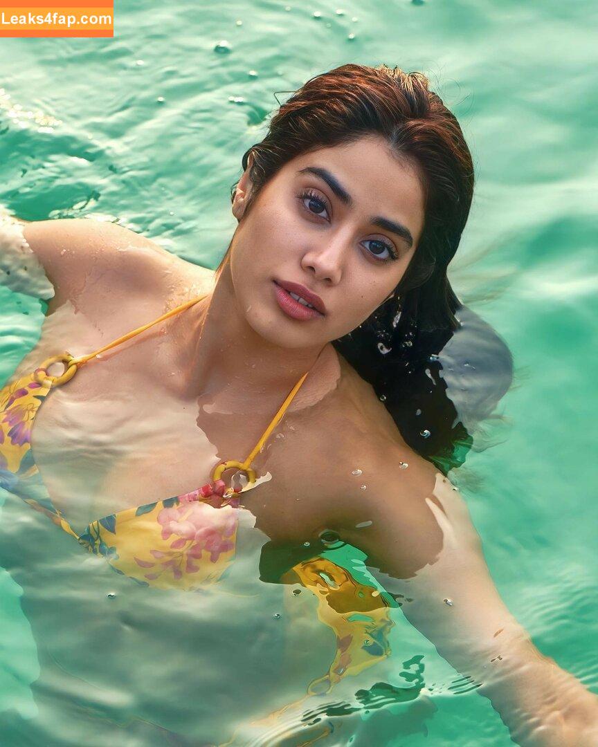 Janhvi Kapoor / janhvikapoor / janhvikapoorr leaked photo photo #0064