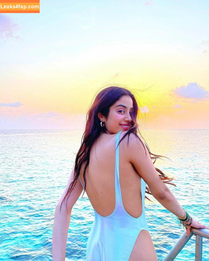 Janhvi Kapoor / janhvikapoor / janhvikapoorr leaked photo photo #0073