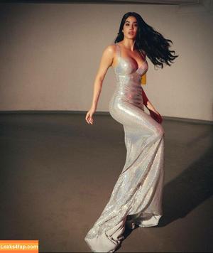 Janhvi Kapoor photo #0045